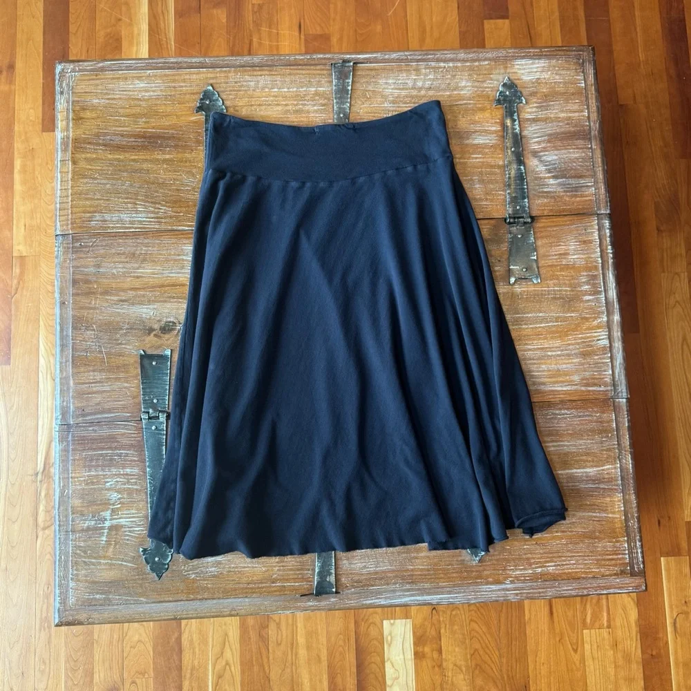 Black A-Line Midi Skirt by Velvet by Graham & Spencer - Picture 6 of 7